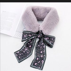 Grey Collar Ribbon Scarf Twilly